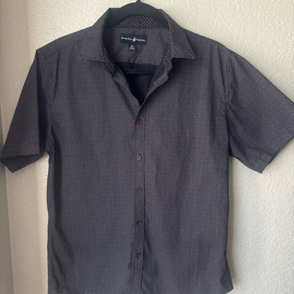 Beverly Hills Polo Club Men's Black Short Sleeve Button-Down Medium Shirt